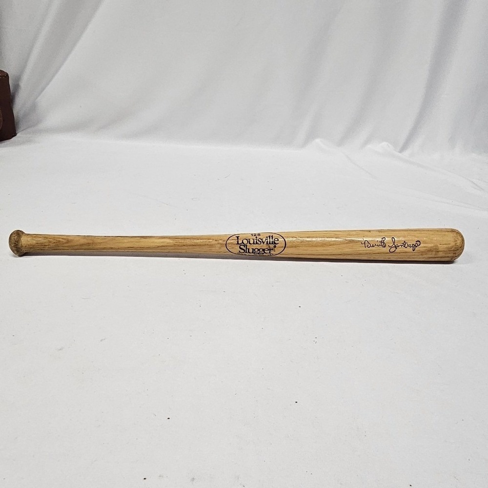 Louisville Slugger 125 Benito Santiago Mini Baseball Bat 18 Inch Wood Souvenir